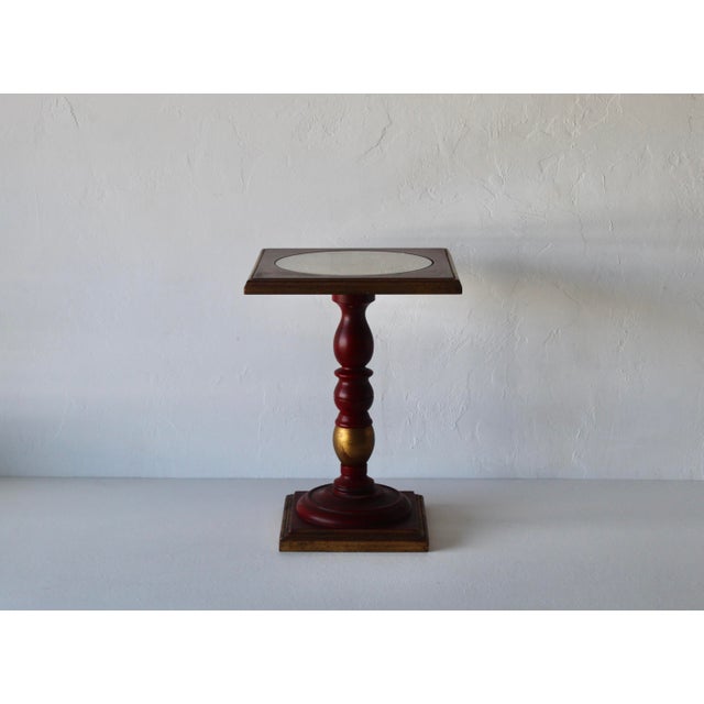 Italian Vintage Italian Florentine Style Gold Gilt Wood Pedestal Side Table Glass Insert For Sale - Image 3 of 13