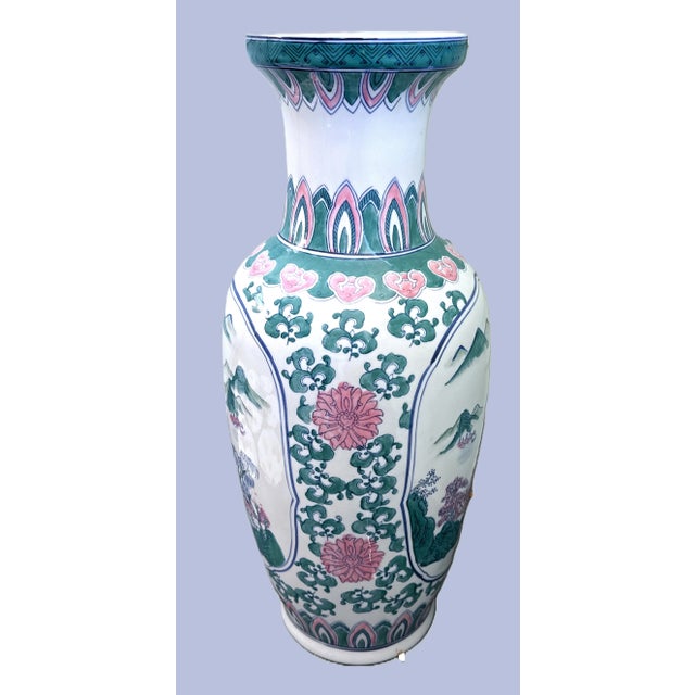 Late 20th Century Chinese Floor Vase For Sale In New York - Image 6 of 11