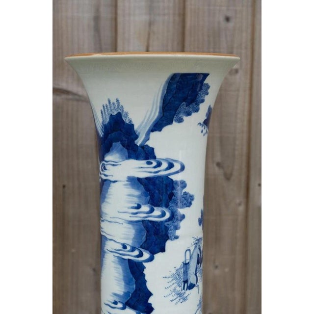 Chinese Blue and White Porcelain Sleeve Vase with Warriors and Military Procession For Sale - Image 13 of 18