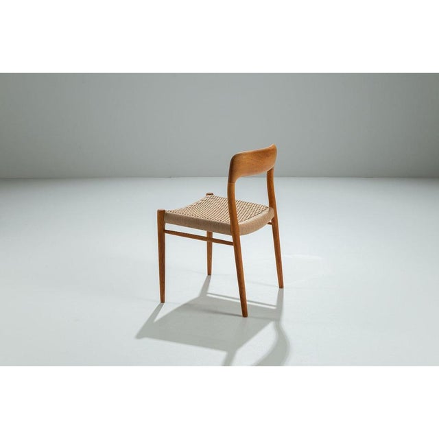 Model 75 Dining Chairs in Oak by Niels Otto Moller for J. L. Møllers, Denmark, 1954, Set of 4 For Sale - Image 6 of 15