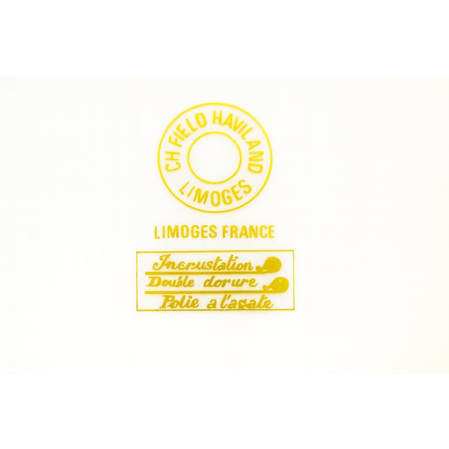 Limoges Dinner Service with Gold Inlay in Porcelain by Haviland, 1920s, Set of 39 For Sale - Image 10 of 13