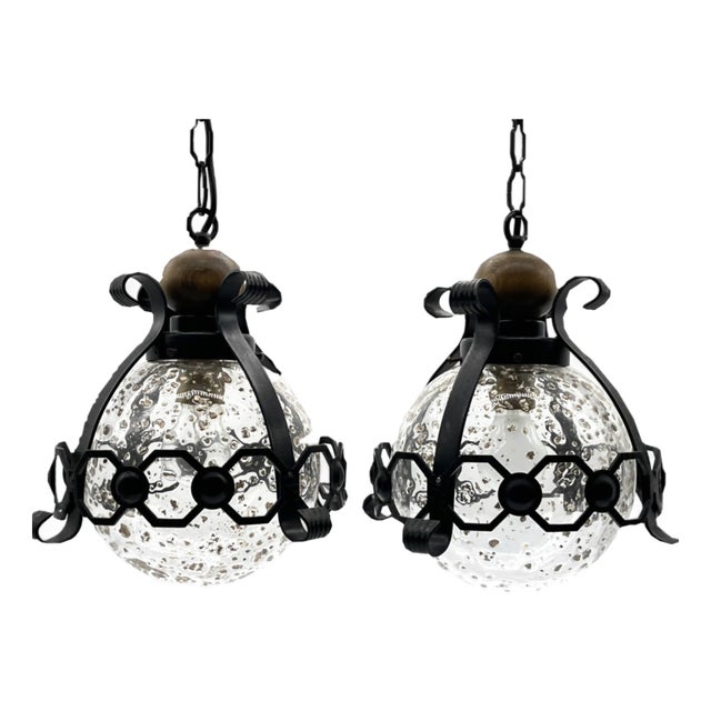 Mid-Century Murano Cage Lamps in Bullicante Glass with 24k Gold Dust and Wrought Iron from Seguso, 1960s, Set of 2 For Sale