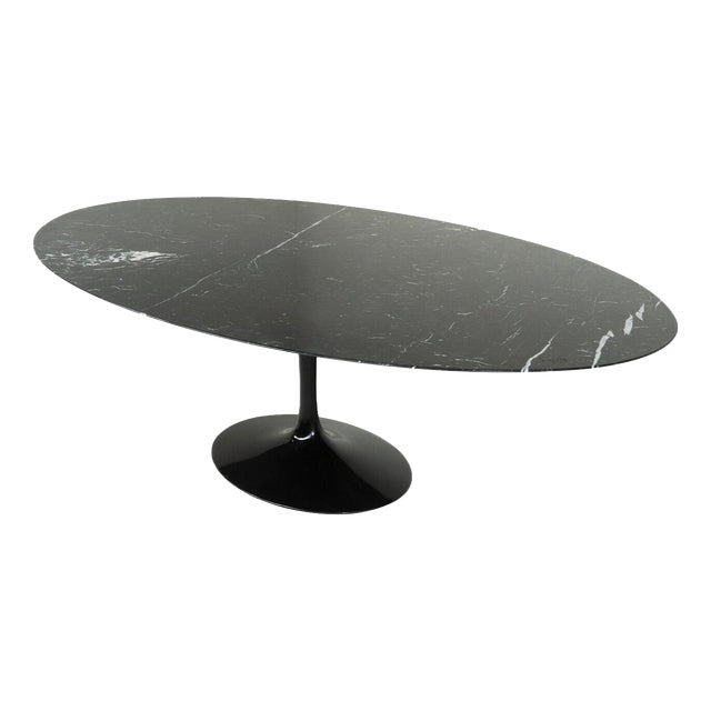 Black Marble Tulip Dining Table by Eero Saarinen for Knoll, 1960s For Sale