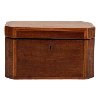 19th Century English Mahogany Tea Caddy With Satinwood Inlay and Intact Interior Compartments For Sale