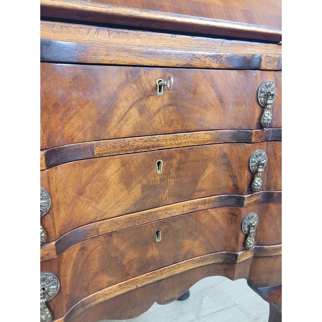 Queen Anne Walnut Ladies Writing Desk, 1920s For Sale - Image 12 of 18