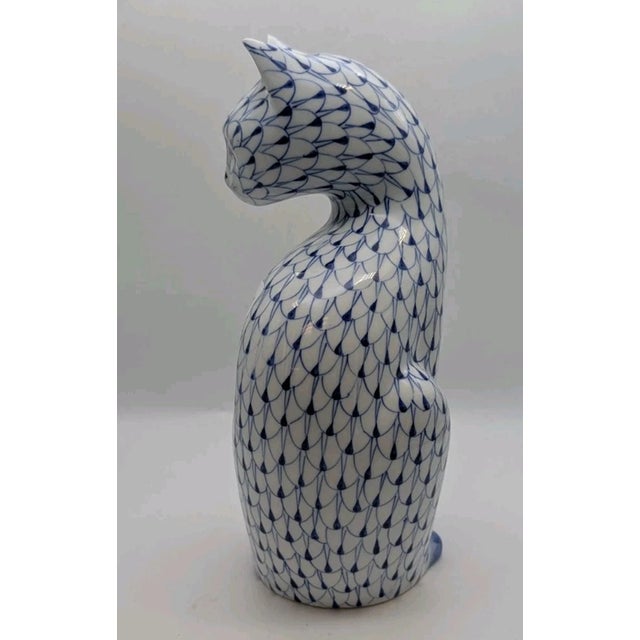 Vintage MCM Andrea by Sadek Porcelain Hand Painted Blue White Fishnet Cat Figurine For Sale - Image 4 of 5