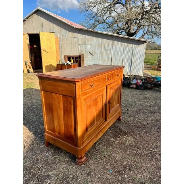 Sienna 19th Century French Louis Philippe Solid Walnut Sideboard / Buffet For Sale - Image 8 of 13