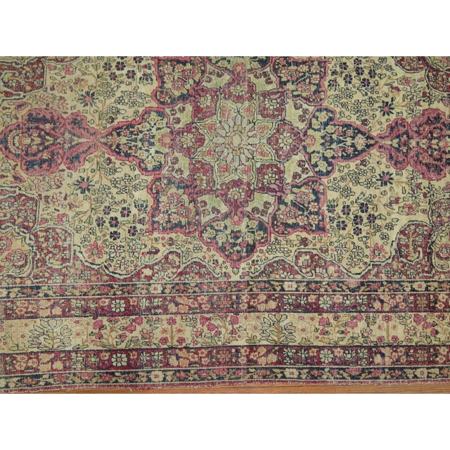Highly decorative 19th century Persian Lavar Kermanshah rug. 4' x 6'4''