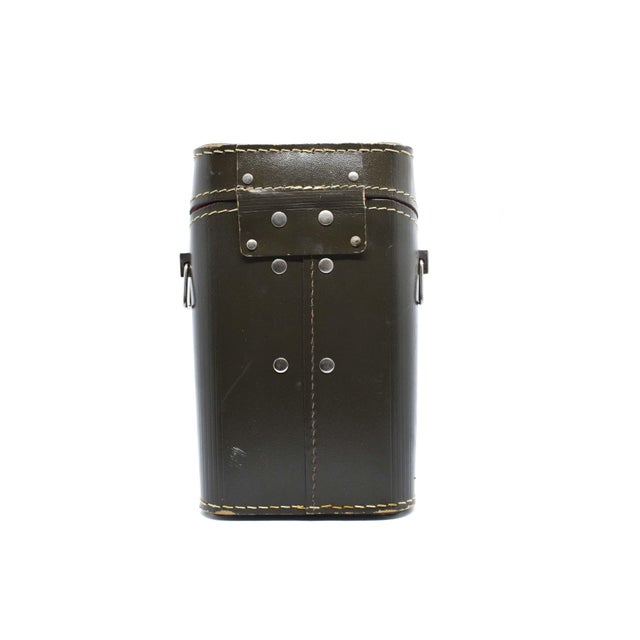 Mid Century Modern Kodak Xl33 Super 8 Movie Camera With Original Hard Case For Sale - Image 11 of 12