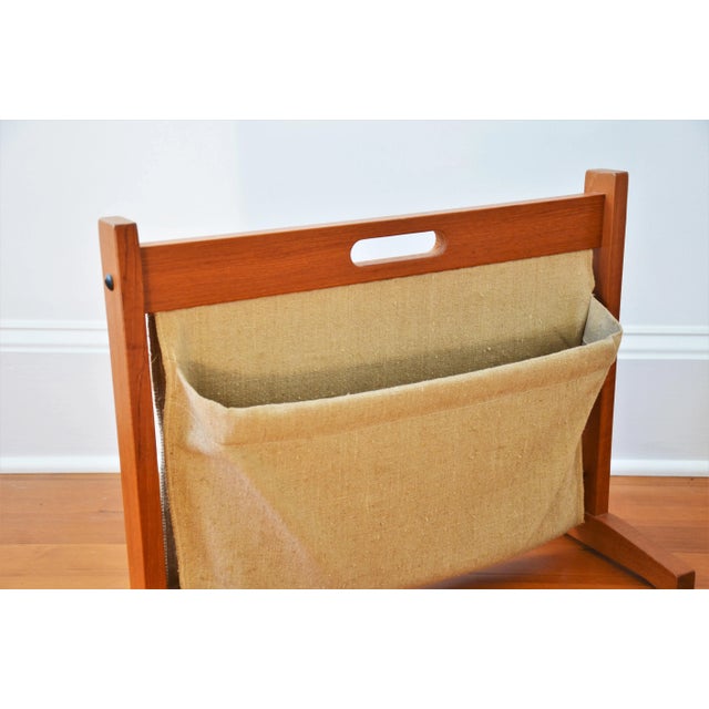 1970s Brdr Furdo Danish Modern Teak and Linen Double Magazine Rack For Sale - Image 5 of 12