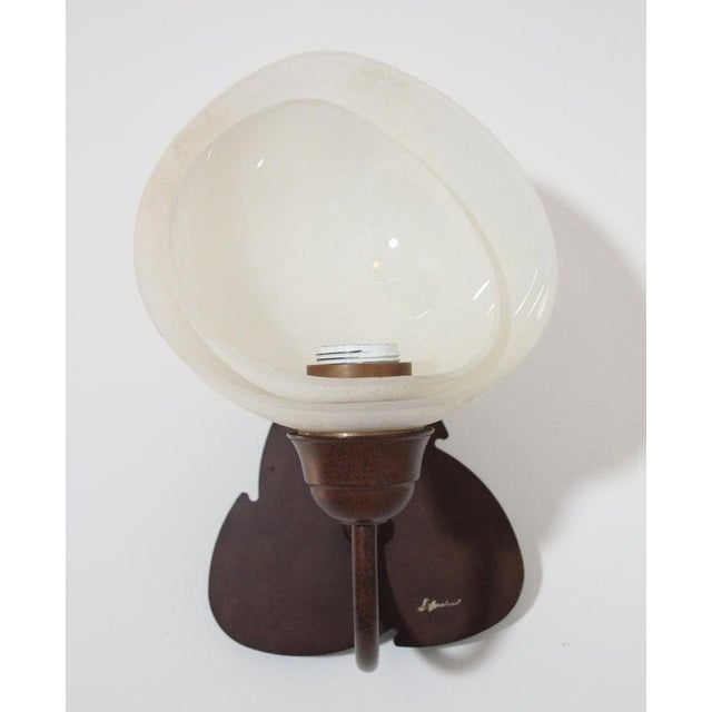 Late 20th Century Italian Murano Frosted Glass and Bronze Finish Wall Sconce Clover Base For Sale - Image 5 of 18