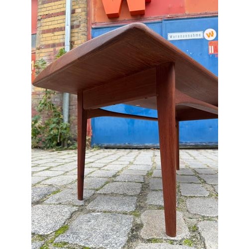Model 503 Coffee Table in Teak by Tove & Edvard Kind-Larsen for France & Søn For Sale - Image 3 of 11
