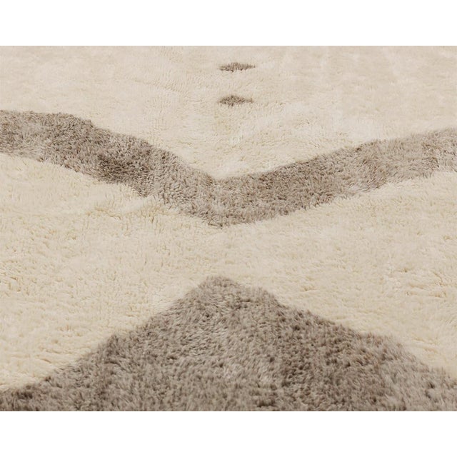 Hand-Knotted Wool Premium Rug by Azele Studio For Sale - Image 4 of 12