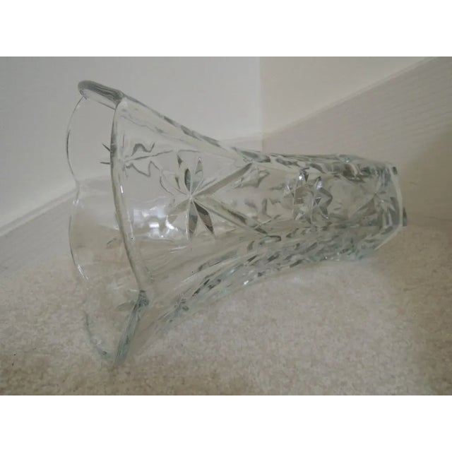 American Glass Vase in Clear Cut American Brilliant Stars Embossed Design Tulip Shape For Sale - Image 3 of 10