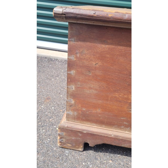 Late 18th Century American Chippendale Blanket Chest For Sale - Image 16 of 18