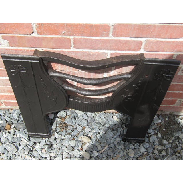 Traditional Reclaimed English Antique Georgian Hob Grate Fireplace, Cast Iron 1790s For Sale - Image 3 of 7