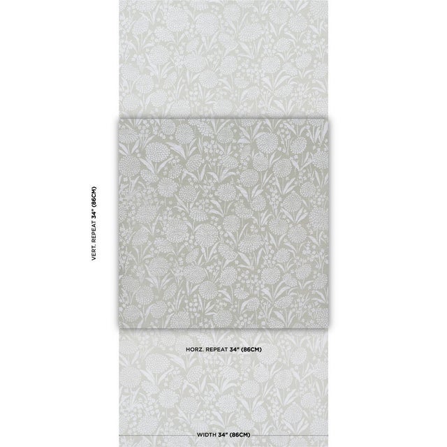 A stylish and versatile floral, Chrysanthemum is a mid-scale pattern that is both charming and elegant. Hand-printed on...