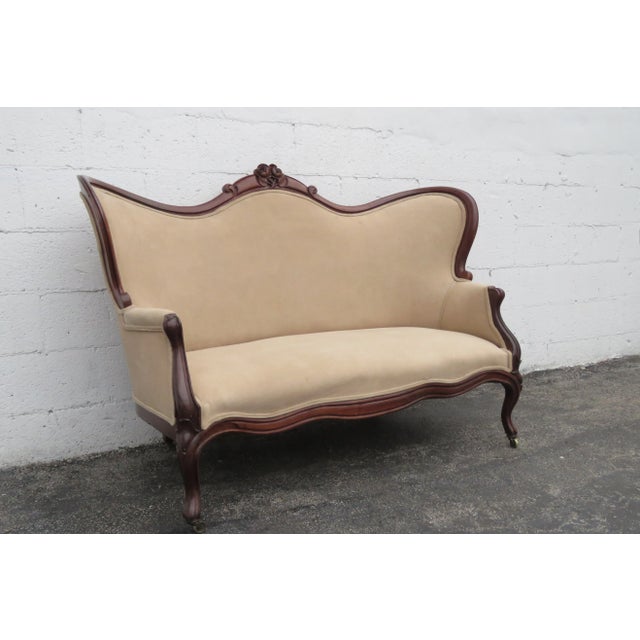 Late 1800s Victorian Carved Solid Walnut Settee Loveseat For Sale - Image 13 of 13