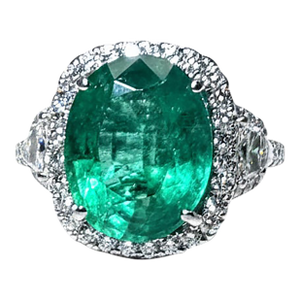 18k White Gold Large Oval Emerald Diamond Ring, Size 6.5
