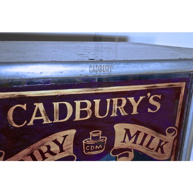 1920s Art Deco Cadburys Sweet Shop Display Cabinet, 1920s For Sale - Image 5 of 10