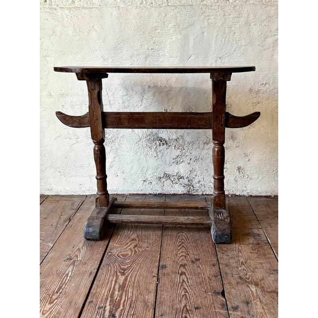Antique Flemish Baroque Oak Tavern Table, 1680 For Sale - Image 9 of 13