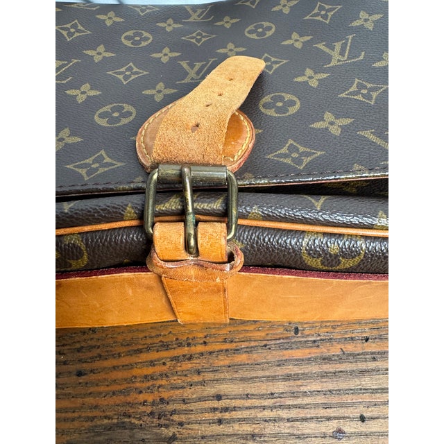 1990s Louis Vuitton Cartouchiere Shoulder Bag For Sale - Image 9 of 18