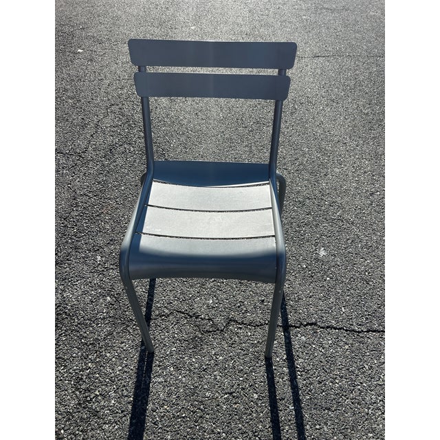 Metal Wrought Iron Table & 4 Aluminum Chairs Patio Set ~ For Sale - Image 7 of 8