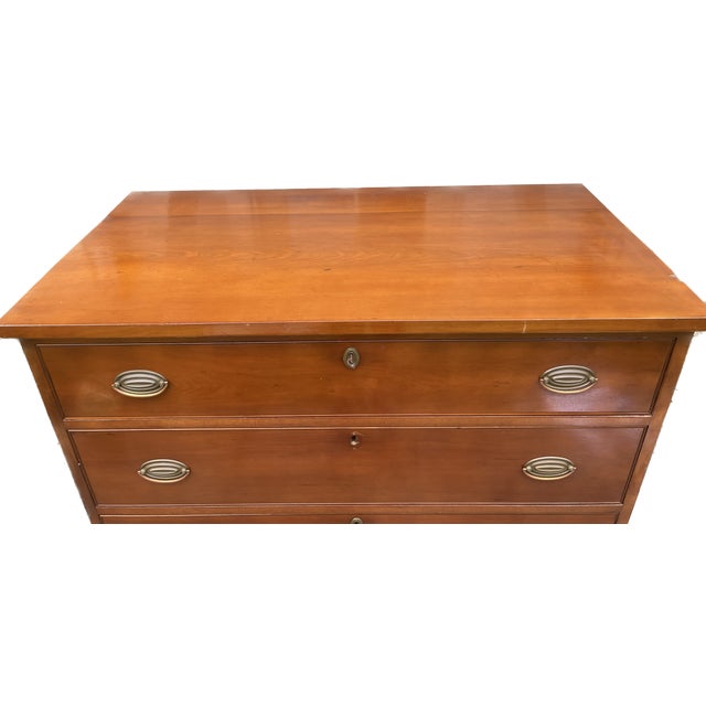 19th Century 19th Century Cherry Chest of Drawers from Kentucky For Sale - Image 5 of 8