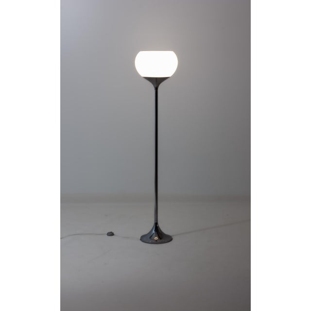 Silver Italian Trumpet Floor Lamp in Chrome, 1970s For Sale - Image 8 of 8