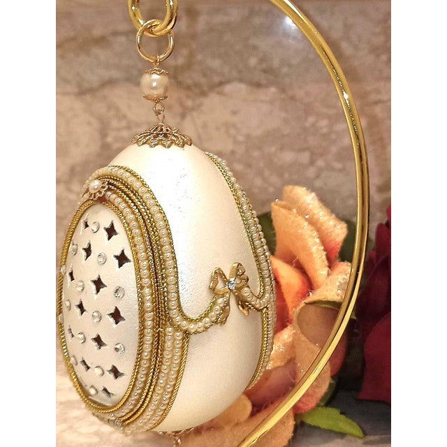 Pierre Lorren Natural Egg Hand Carved Faberge Egg Style Austrian Crystal Pure Gold Deco Handmade 1997 Vintage Egg For Sale In Washington DC - Image 6 of 16