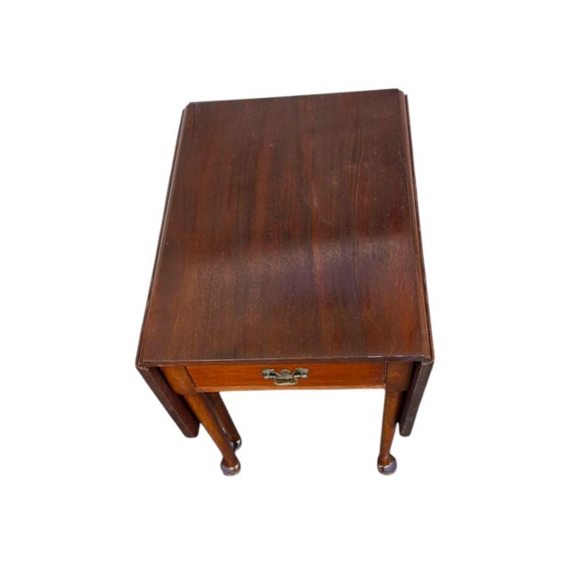 1930s 1930 Queen Anne Walnut Drop Leaf Coffee Table. For Sale - Image 5 of 10