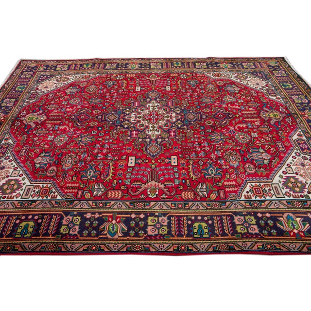 1950s Vintage Handmade Persian Red Medallion Wool Rug 6'9" X 9'8" For Sale - Image 5 of 10