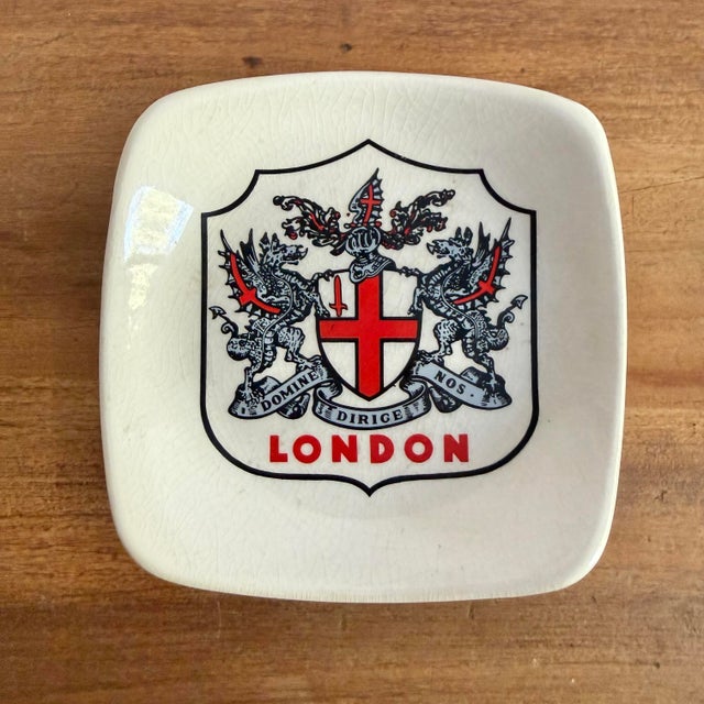 Mid 20th Century Midcentury Wade of England London Crest Catchall or Ashtray For Sale - Image 5 of 5