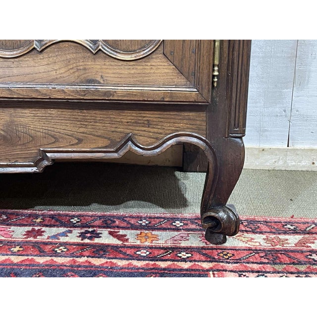 Antique Cabinet in Oak and Chestnut, 1700s For Sale - Image 14 of 18