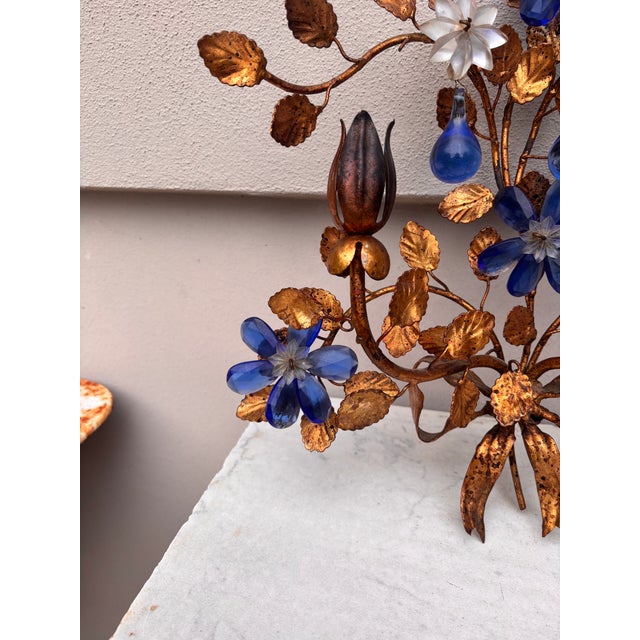 Mid-Century Modern Large Mid-Century Pair of Tole & Crystal Leaves and Flowers Sconces For Sale - Image 3 of 8