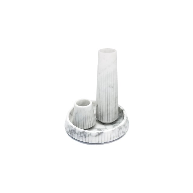 Striped Centrepiece in White Carrara Marble For Sale - Image 4 of 6
