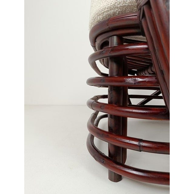 A Lounge Chair dating back to the 50s and 60s, found by us in Italy, but whose style recalls the modernist productions in...