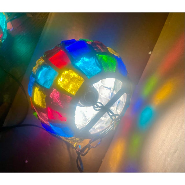 Peter Marsh Brutalist Hanging Colored Glass Chunk Fragment Globe Pendant Light For Sale - Image 6 of 12