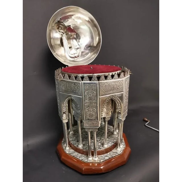 Vintage Gramophone, Seville, 1925 For Sale - Image 6 of 13