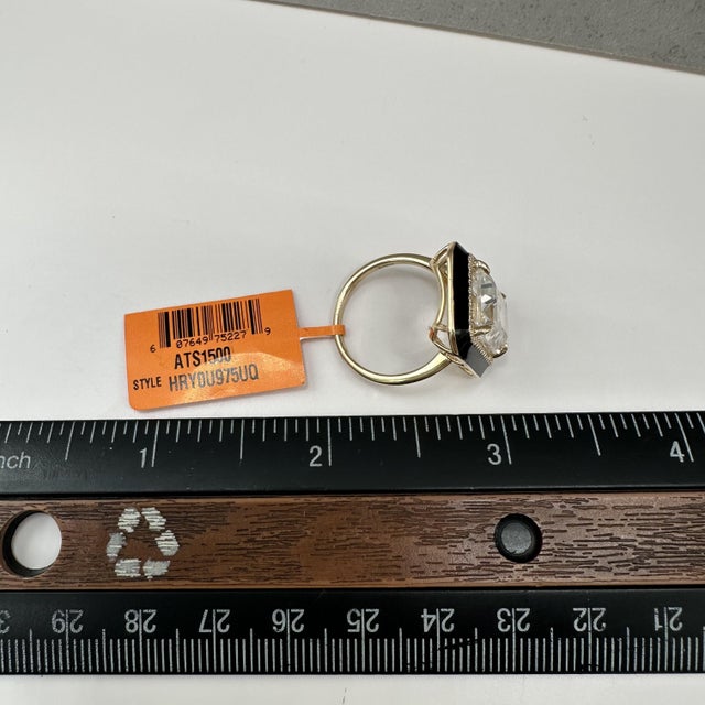 Designer Effy White Topaz Diamond Enamel Ring 14kt Gold 9.80ct NWT, Size 7 For Sale In New York - Image 6 of 6