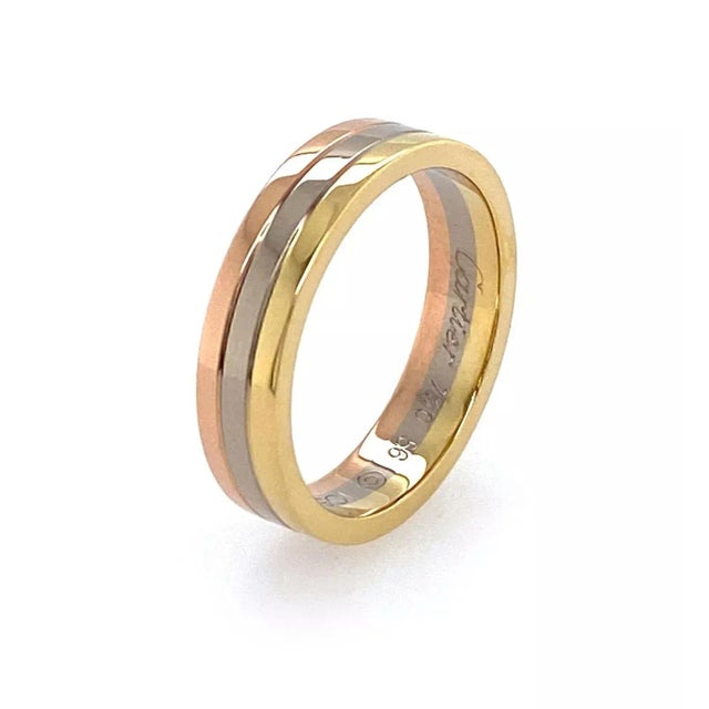 Contemporary Cartier Vendome Louis Cartier 18k Tri-Color Gold 4.8mm Band Ring - Size 7.5 For Sale - Image 3 of 6