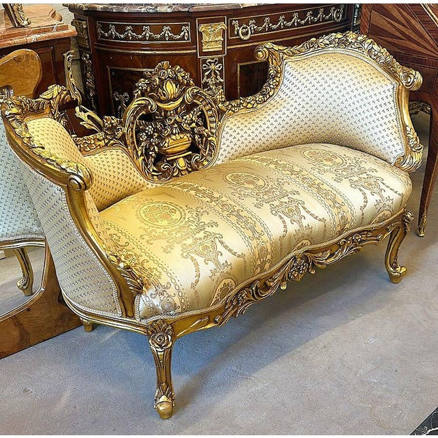 French French Style Gold Tufted Settee With Gold Details For Sale - Image 3 of 3