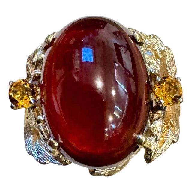 10.5 Carat Oval Garnet Cabochon 14 Karat Yellow Gold Cocktail Ring Vintage For Sale