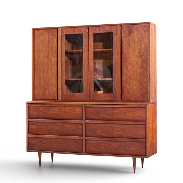 Mid-Century Modern Jack Cartwright for Founders Style Mid Century Walnut Credenza With Hutch For Sale - Image 3 of 6