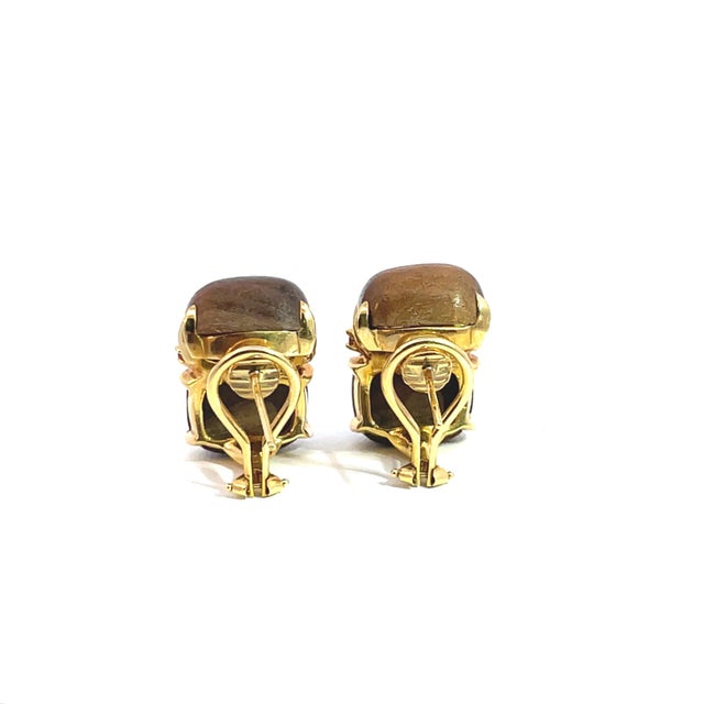 Metal 1980s Pair of Rare Seaman Schepps 18k Yellow Gold, Wood Block & Citrine Ear Clips For Sale - Image 7 of 10