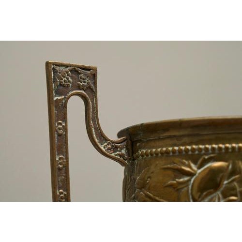 Metal Antique Neoclassical Planter in Patinated Brass, 1800s For Sale - Image 7 of 12