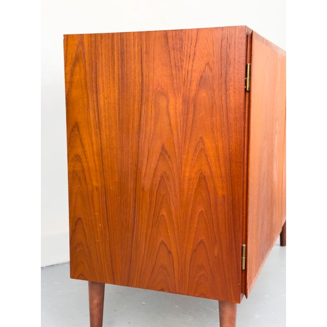 Wood Danish Sideboard in Teak from Omann Jun, 1960s For Sale - Image 7 of 17