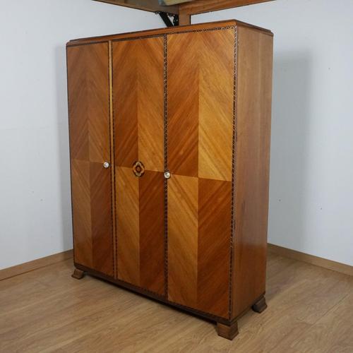 Art Deco Wardrobe in Walnut, 1930s For Sale - Image 9 of 9