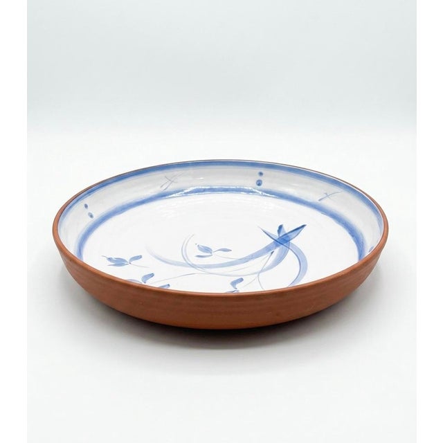 Spanish Vintage Spanish Hand-Painted Ceramic Serving Bowl With Floral Iris Motif For Sale - Image 3 of 9