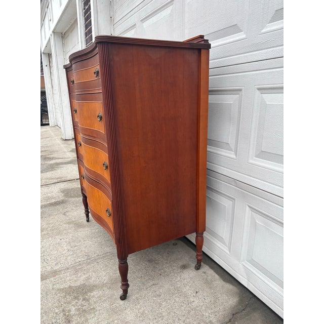 Antique Colonial Revival Serpentine Chest of Drawers, 1920s American Cherry & Maple Dresser, Vintage Curved Front Bedroom Furniture, Wood For Sale In New York - Image 6 of 12